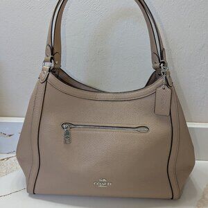 Coach Kristy shoulder bag. EUC!
